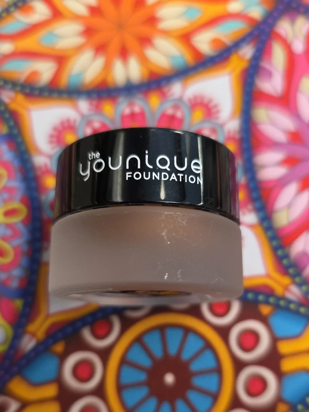 Younique selling from